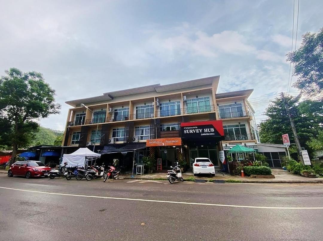 เกสต์เฮาส์ชูบีมา Guesthouse Chubeema Coffee & Tea Ban Mai Ngae Buitenkant foto